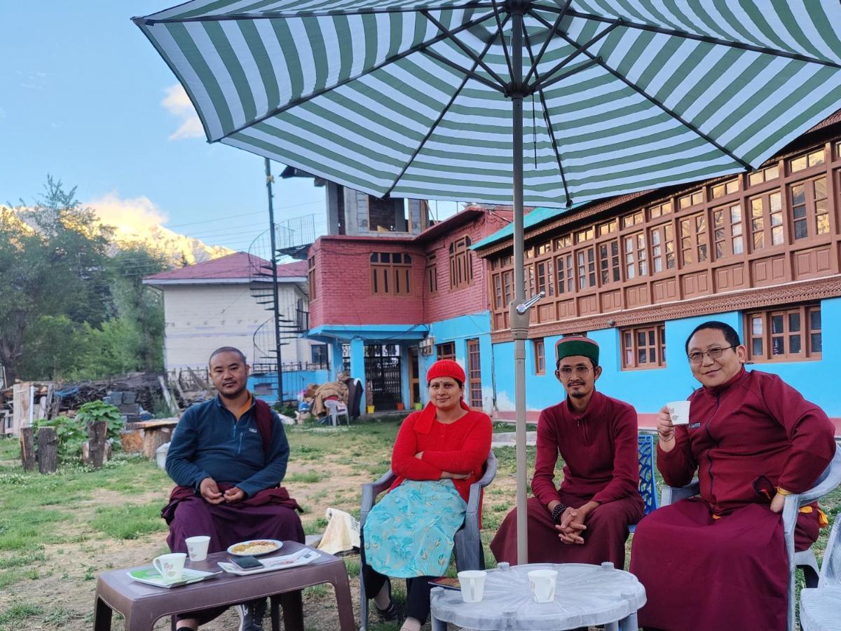 Silk Route Home Stay Kalpa Ngoại thất bức ảnh