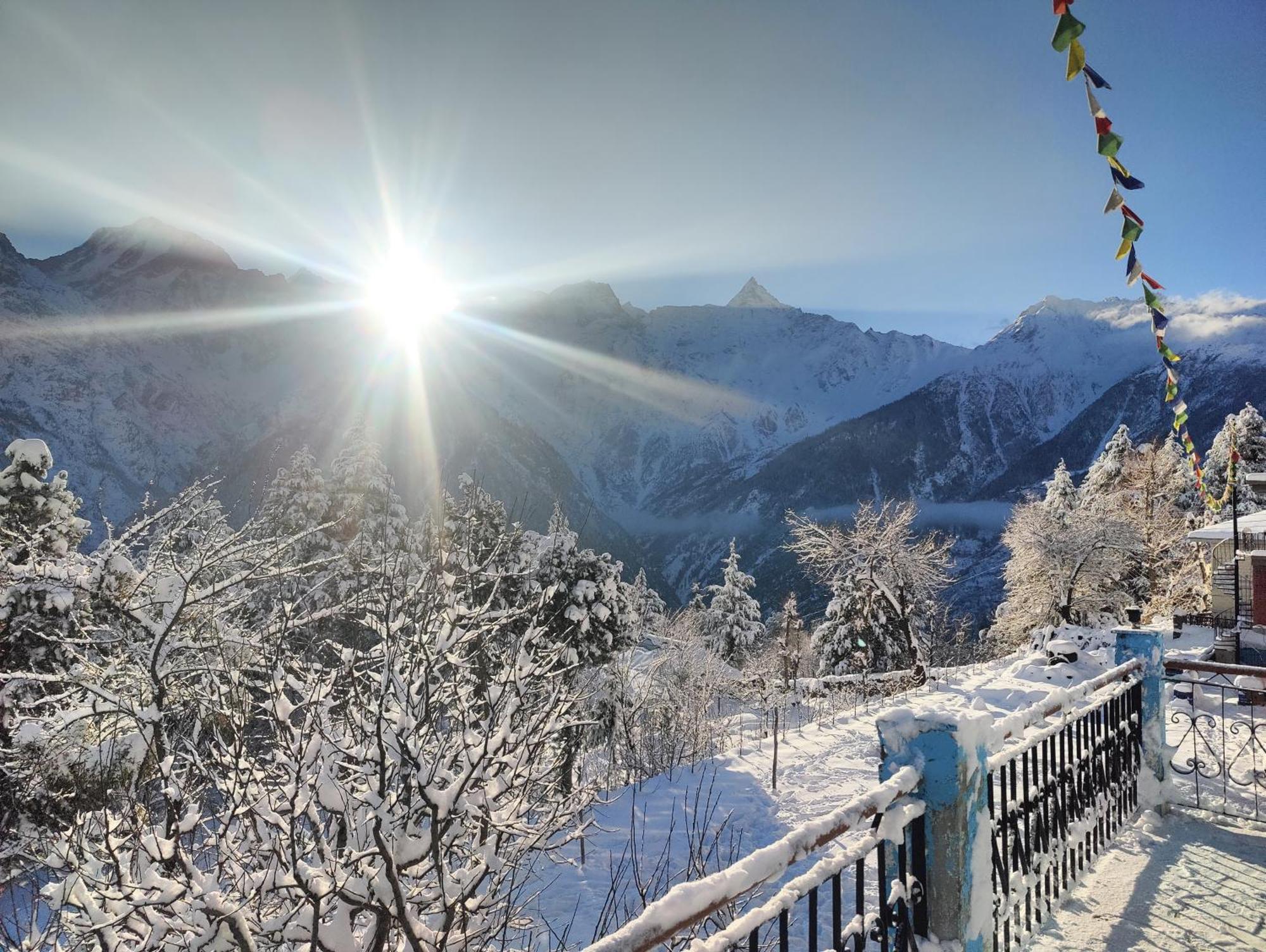Silk Route Home Stay Kalpa Ngoại thất bức ảnh